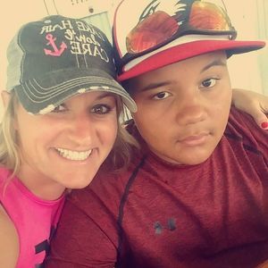 Meet your Posher, Holly